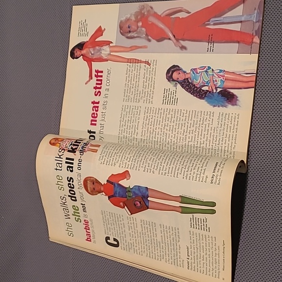 Whites Guide Collecting Figures November 1999 Issue 59 SLU '99 Football - Picture 7 of 16